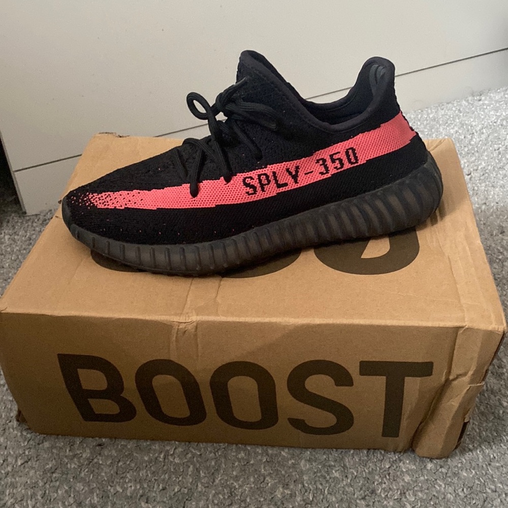 Yeezy Boost 350 V2 ‘Red’